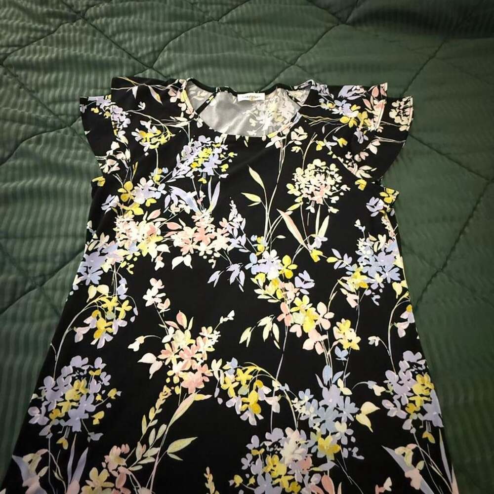 Calvin Klein Floral Print Ruffle Sleeve Blouse